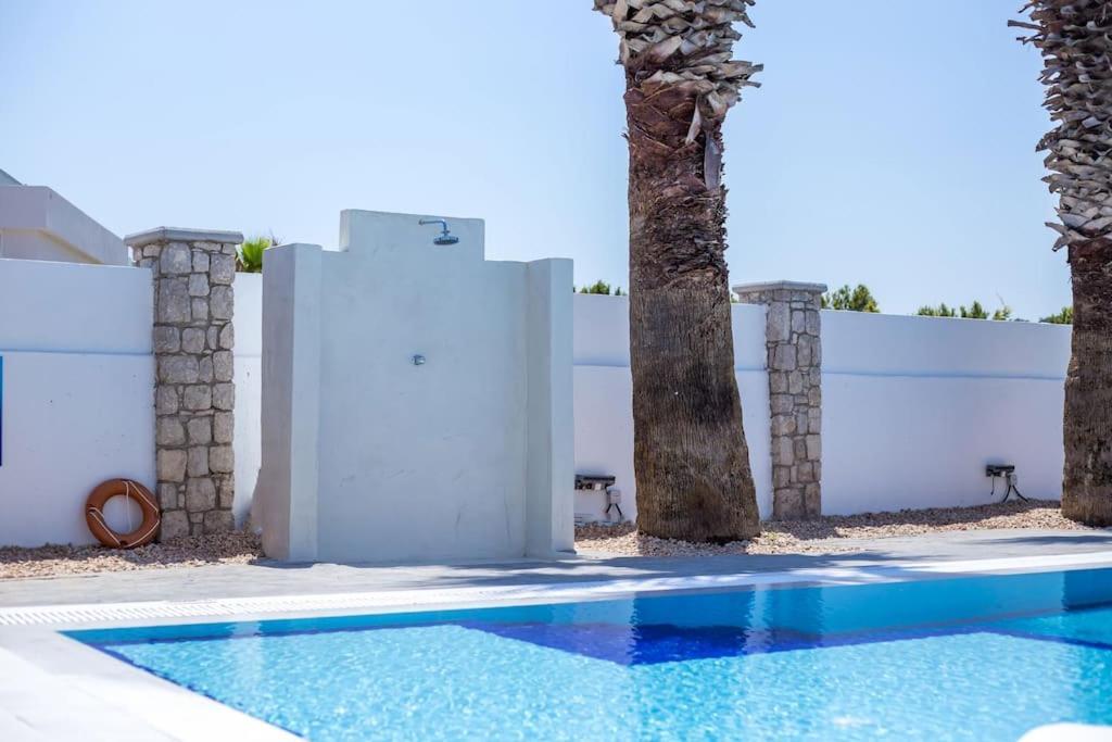 Rosie'S Studios 4 Faliraki Exterior foto